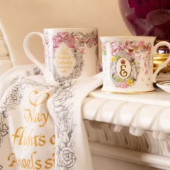 Queen Elizabeth Ii Commemorative Tea Towel